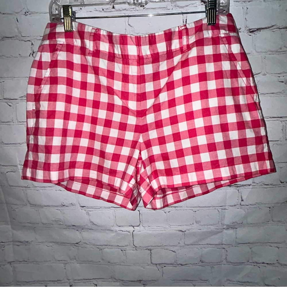 Vineyard Vines pink gingham shorts size 10